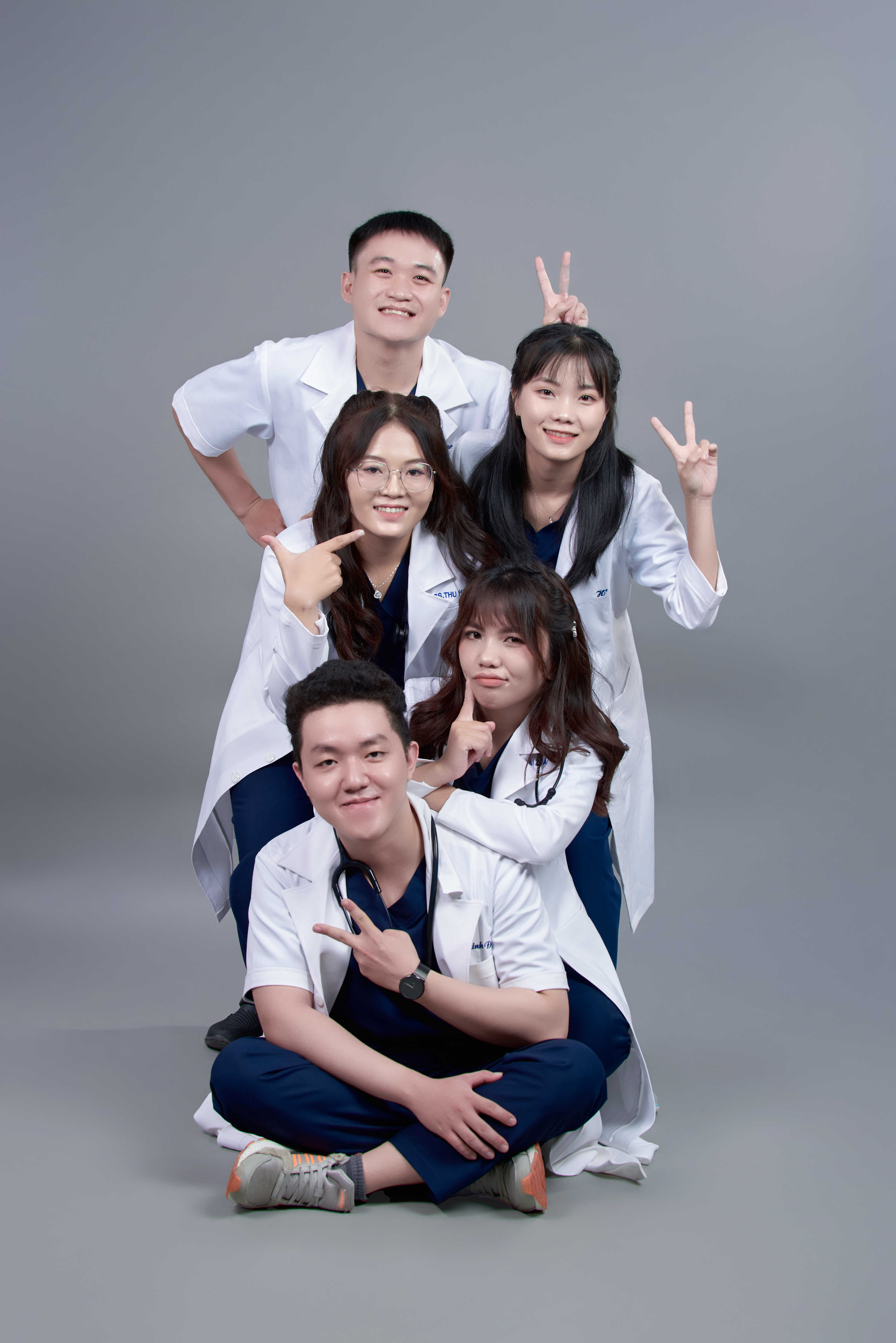 Chụp Ảnh Kỷ Yếu Nhóm BMT Đắk Lắk - Guu Studio